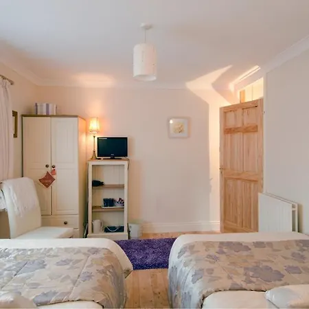Moher House 5*