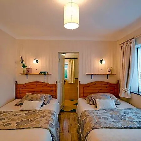 Moher House Bed and breakfast 3*