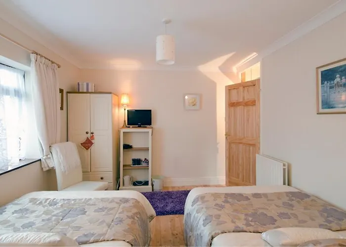 Moher House 3*