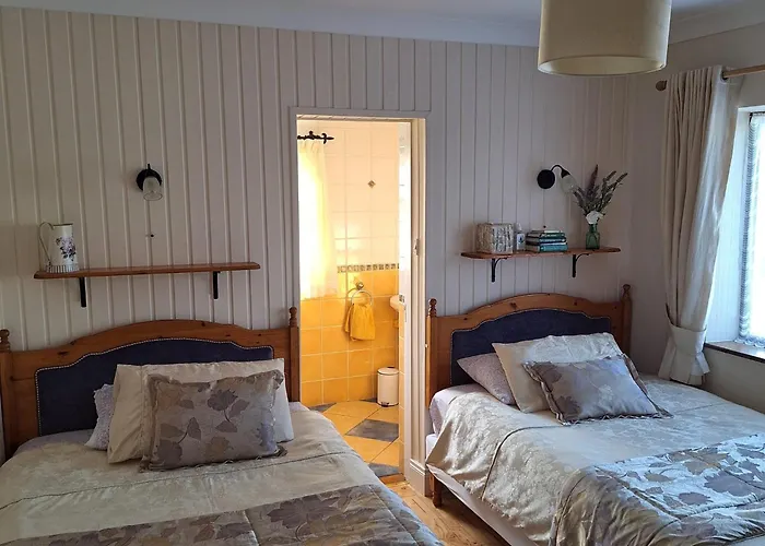 Bed and Breakfast Moher House